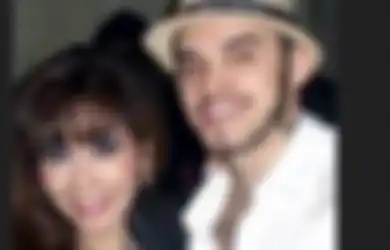 Kabarnya Hilang Bak Ditelan Bumi, Aktor Lawas Ini Diam-diam Sudah Nikahi Ibunya Sendiri, Nasibnya Kini Tragis Masuk Bui Bareng Istri!