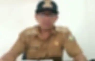 Malu Tercoreng di Kening, Niat Hati Buat Status Tahajud Malam Jumat, Kades di Indramayu Malah Salah Klik dan Unggah Foto Alat Vital!