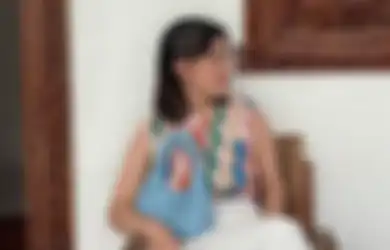 3 Gaya Kasual Modis Pakai Celana Putih ala Michelle Aruan. Bye-bye Ribet!