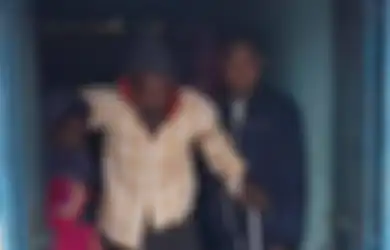 Bikin Gempar Dunia Kedokteran, Pria Paruh Baya Ngaku Sembuh dan Bisa Jalan Lagi usai 4 Tahun Lumpuh, Ternyata Berkat Vaksin Covid-19 Jenis Ini!