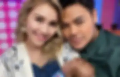 Ivan Gunawan Gigit Jari, Ternyata Ayu Ting Ting Sempat Ngemis Minta Dinikahi Pria Ini: Kalau Sukses, Nikahin Gue Aja