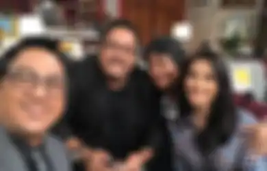 Terpaksa Hidup Tanpa Empedu, Aktor Senior Sekaligus Mantan Gubernur Banten Ini Ngaku Sekarang Kapok Konsumsi Makanan Favorit Banyak Orang Ini
