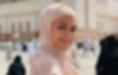 Amanda Rawles Teringat Dosa Karena Film Religi Merindu Cahaya de Amstel