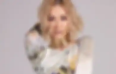 Kecolongan Unggah Status Kata-kata Cinta, Agnez Mo Malah Dijodoh-jodohkan dengan Vokalis Pria Kondang Ini, Ada Hubungan Spesial?