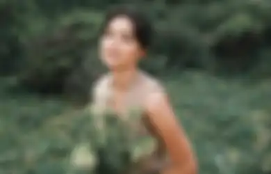 Self Love, Amanda Rawles Enggak Malu Jalan-Jalan ke Mal Sendirian