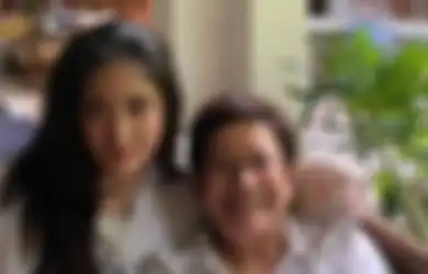Maura Magnalia Ditemukan Tak Bernyawa di Meja Makan Hingga Seluruh Tubuhnya  Sudah Dingin, Nurul Arifin Ungkap Kondisi Putri Sulungnya Sebelum Meninggal Dunia