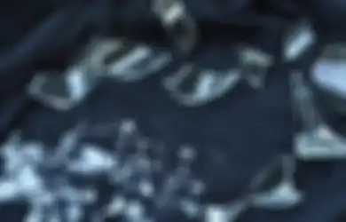 Waspada Melukai Tangan, Cepat Gunakan Bahan Rumahan Ini Saat Membersihkan Pecahan Kaca, Salah Satunya dengan Kentang!
