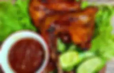 Terbongkar Sudah Rahasia Pedagang Ayam Bakar, Rasa Lezat yang Bikin Ketagihan Ternyata Diperoleh Dari Cara yang Satu Ini