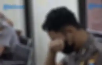 Terbukti Langgar Kode Etik Profesi Kepolisian, Bripda Randy Resmi Dipecat dari Polri Akibat Paksa Aborsi Pacar hingga Meninggal, Ekspresinya Jadi Sorotan Saat di Ruang Sidang!