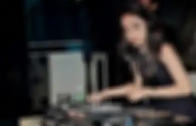Biodata Artis DJ Indah Cleo, Disjoki yang Jadi Korban Tewas Bentrokan di Sorong, Ditemukan Sudah Hangus Terbakar Sampai Tak Bisa Dikenali!