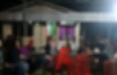 Terlanjur Nangis Kejer Gelar Tahlilan Dikira Jadi Korban Kecelakaan, Wanita Ini Syok Berat Ternyata Suaminya Malah Asyik Plesiran Bareng Selingkuhan, Endingnya Bikin Syok