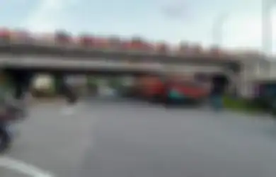 Angkut 17 Penumpang, Berikut Fakta-fakta Bus Tabrak Flyover hingga Bagian Atapnya Terpisah di Padang Panjang, Sang Sopir Disebut-sebut Alami Ini