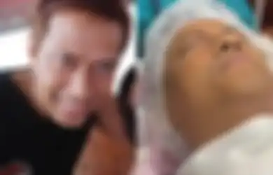 Bak Tak Mau Kalah dari Mayang dan Chika yang Habiskan Rp 80 Juta Demi Tampil Glowing, Doddy Sudrajat Senyam-senyum Terus Pamerkan Wajah Mulusnya Usai Perawatan di Klinik Mahal: Tidak Kusam Lagi