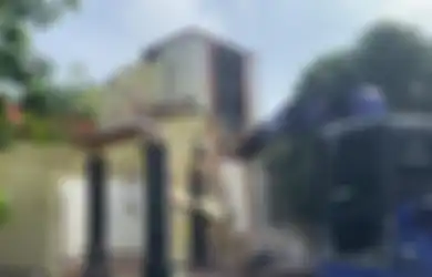 Ketimbang Labrak si Pelakor, Istri di Ponorogo Pilih Robohkan Rumah Seharga Rp 300 Juta Usai Ditinggal Selingkuh Oleh sang Suami, Begini Penampakannya!