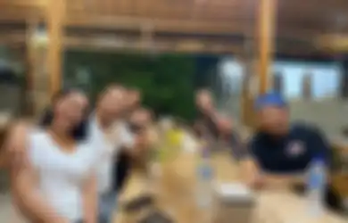 Rahasia Ranjang Vicky Prasetyo Terbongkar, Pantas Pamer Foto Digoda Janda, Nikita Mirzani: Dia Besarkan Anunya