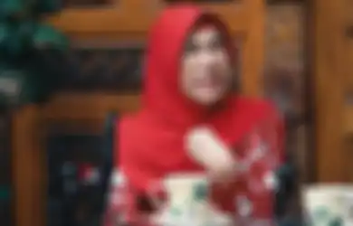 HEBOH Dorce Gamalama Koma? Kerabat Kabarkan Update Kondisi sang Artis Senior yang Harus Dilarikan ke Rumah Sakit, Begini Faktanya