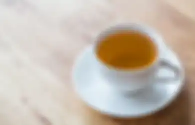 Sering Dinikmati Kapan dan Dimana Saja, Banyak yang Tak Tahu Minum Teh Panas Ketika Perut Kosong Ternyata Bisa Picu Penyakit Mengerikan ini
