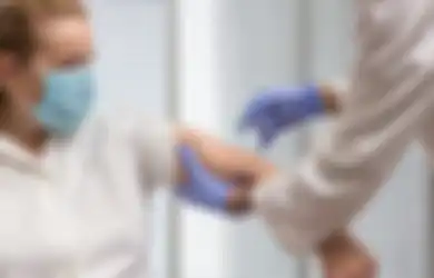 Tak Perlu Menunggu 6 Bulan, Jarak Vaksin Kedua dengan Booster Kini Dipersingkat Jadi 3 Bulan, Benarkah? Begini Kata Kemenkes
