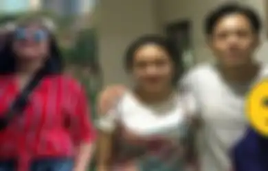 Anak Gadis Ariel NOAH Kini Duduk di Bangku SMA, Tengok Potret Alleia yang Beranjak Dewasa, Digadang-gadang Bak Pinang Dibelah Dua dengan Sang Mama