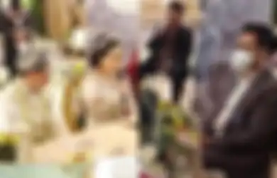 Tangis Ayah Rozak dan Umi Kalsum di Pernikahan Assiya Nuraini Dibongkar Eko Patrio, Ayu Ting Ting: Kalau Kakak Lu Telpon Jangan Enggak Lu Angkat Ya!
