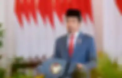 Innalillahi Wa Innailaihi Rojiun, Tangannya Menengadah Lantunkan Doa di Samping Jenazah, Presiden Jokowi Bagikan Kabar Duka Menyayat Hati Kehilangan Sosok Berharga