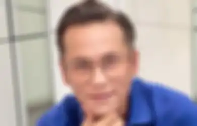 Sang Anak Digandrungi Berkat Ketampanannya, Inilah Sosok Ayah Andhika Pratama yang Tak Kalah Rupawannya