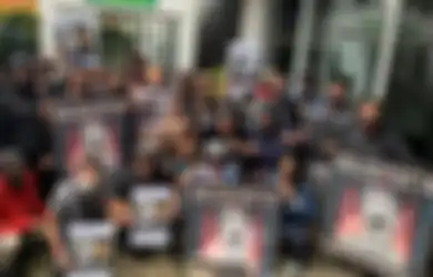 Kasus Pengancaman di Medsos, Jerinx Divonis 1 Tahun Penjara, Outsiders: Berat Sih, tapi JRX Lapang Dada