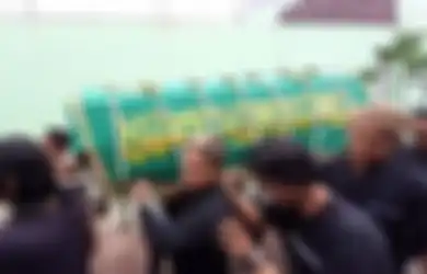 Kabar Duka dari Rano Karno, Lawan Mainnya di Film 'Adikku Kekasihku' Meninggal Dunia, Ini Firasat yang Ditinggalkan Sebelum Orang Meninggal