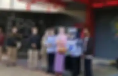 Bebas dari Penjara, Angelina Sondakh Ungkap Permohonan Maaf hingga Sempatkan Diri Pamit dengan Warga Binaan Lain dan Titip Pesan: Kuat dan Sabar