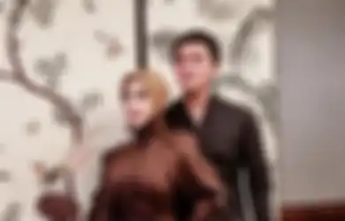 Pilih Tunda Momongan Meski Sang Mertua Ingin Segera Menimang Cucu, Ternyata Ini Alasan Syahrini dan Reino Barack Tak Buru-buru Memiliki Anak