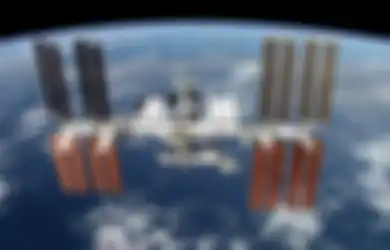 Rusia Balas Ancam AS: Astronot Terlantar dan 500 Ton Stasiun Luar Angkasa Bisa Jatuh ke Bumi
