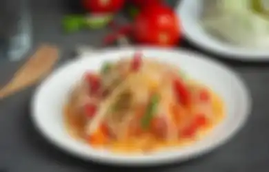 Resep Som Tum Atau Salad Pepaya Khas Thailand. Rasanya Gurih dan Asam!