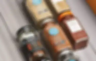 5 Ide Rak Bumbu Dapur Estetik yang Jarang Diketahui, Bikin Tampilan Makin Wow!