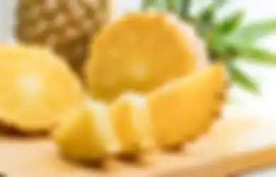 Saat Terlalu Asam untuk Dimakan, Coba Rendam Nanas dalam Botol Lalu Minum Airnya, Ternyata Punya Manfaat Luar Biasa Ini