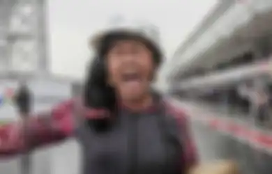 Sukses Jadi Sorotan Dunia Usai Aksi Viralnya Jadi Pawang Hujan di Sirkuit Mandalika, Siapa Sangka Rara Wulandari Sempat Tekuni Profesi ini, Auto Bikin Melongo!