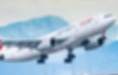 Nyata Terekam Kamera, Pesawat China Eastern Menukik Tajam Hantam Pegunungan hingga Sebabkan Kebakaran Hebat
