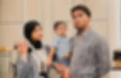 Sifat Asli Sang Kekasih Terbongkar, Thariq Halilintar Tertegun Fuji Rela Lakukan Hal Ini Saat Umrah: Malu Aja, Dia Udah Nyelonong Sendiri