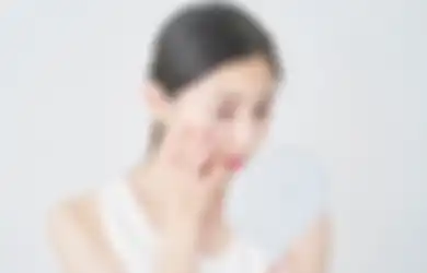 Gagal Glowing, Ini 5 Kesalahan Pakai Krim Malam yang Harus Dihindari!