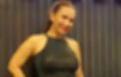Biodata Artis Kiki Fatmala 'Si Manis Jembatan Ancol', Sempat Didiagnosis Kanker Paru-paru Stadium  4, Kini Umumkan Kesembuhannya Usai 6 Kali Kemoterapi di Singapura
