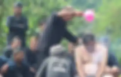 Tradisi Puasa dan Lebaran: Mengulik Tradisi Mandi Besar Warga Kampung Adat Miduana di Cianjur Saat Menjelang Ramadan