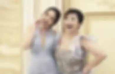 Jarang Kumpul Bareng Ayahnya, Gisel Justru Peluk Mesra Artis Lawas Ini, Sampai Khusus Bikin Foto Berdua 