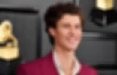 Fokus pada Kesehatan Mental, Shawn Mendes Tunda Tur Dunia yang Udah Dijadwalkan