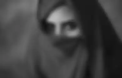 Iseng Bikin Sayembara Cari Jodoh di Media Sosial, Wanita Muslimah Ini Kelabakan Urus 2.000 Pria yang Datang Melamar dalam Sehari