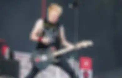 Deryck Whibley: Album Baru Sum 41 Adalah Penghormatan Kami Buat Black Sabbath