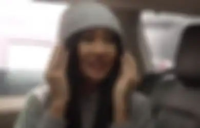 'Setara Tiga Ekor Kebo', Demi Wujudkan Paras Menawan Bak Lisa BLACKPINK, Terkuak Biaya yang Dikeluarkan Lucinta Luna Jalani Operasi Ganti Kepala di Korea
