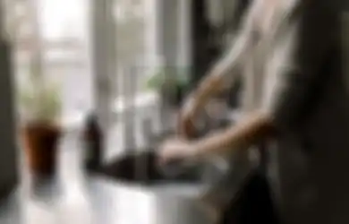 Begini Langkah Hilangkan Bau Dapur yang Tak Kunjung Hilang, Siapkan Lemon dan Pasta Gigi Secukupnya!