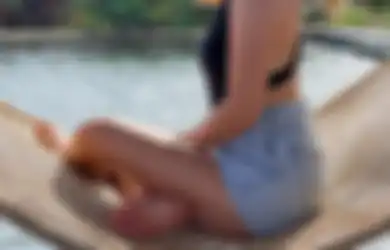 Tolong Jaga HP Anak-anak, Ini Foto Heboh yang Diunggah Gisel, Netizen Khawatir Posenya Ditiru Gempi 