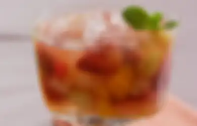 Sehat dan Menyegarkan, Ini Resep Es Buah Nata de Coco Kuah Jeruk yang Bisa Jadi Menu Berbuka