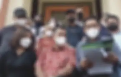 Menangkan Hak Asuh Perwalian Gala Sky, Haji Faisal Menangis Haru Kenang Perjuangannya Demi Selamatkan Sang Cucu: Saya Terseok-seok