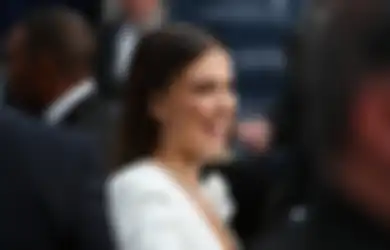 Millie Bobby Brown Alami Pandangan Buruk dan Pelecehan Oleh Media yang Buatnya Geram